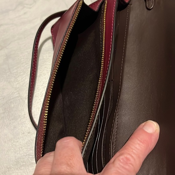 Coach Bells Crossbody bag Wallet Clutch coated canvas Collectible
Holiday NWT - Picture 12 of 16